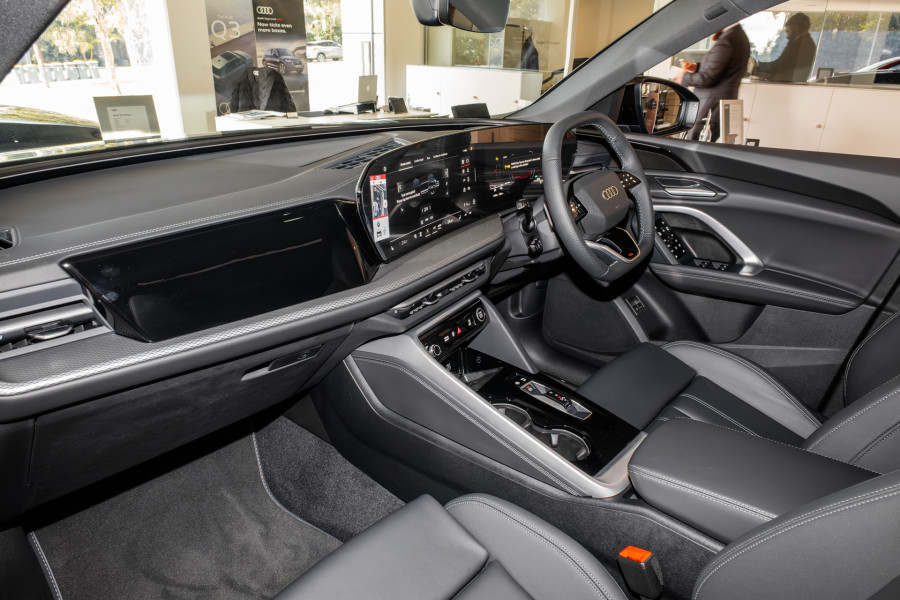2026 MY25 Audi Q5 GU e-hybrid 270kW SUV