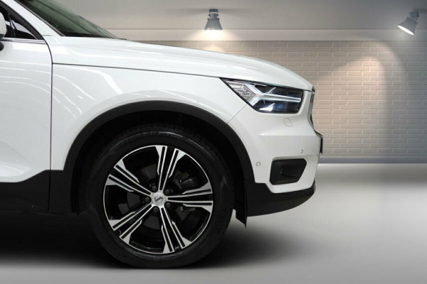 2018 MY19 Volvo XC40 XZ T4 Inscription SUV Image 6