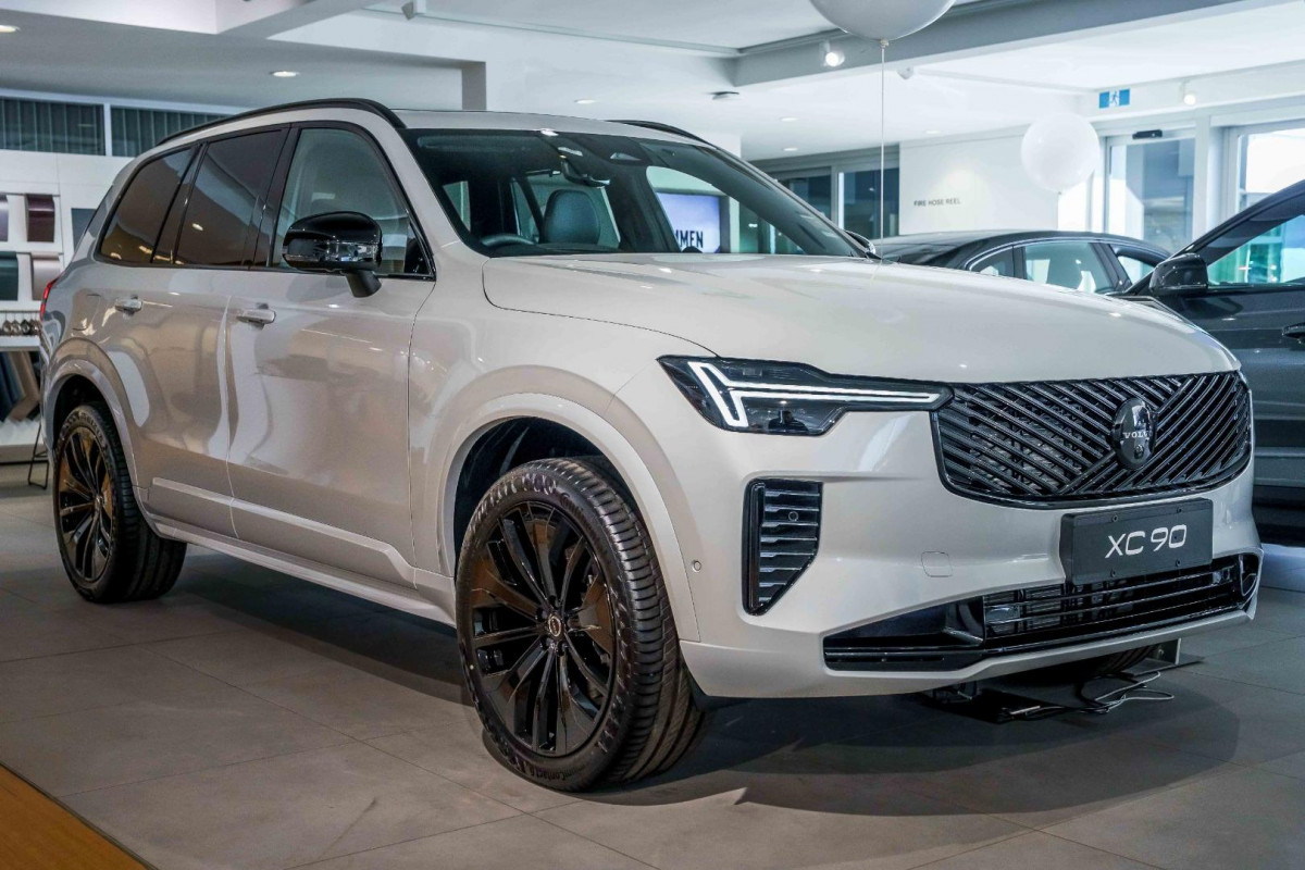 2026 Volvo XC90 L Series Black Edition SUV