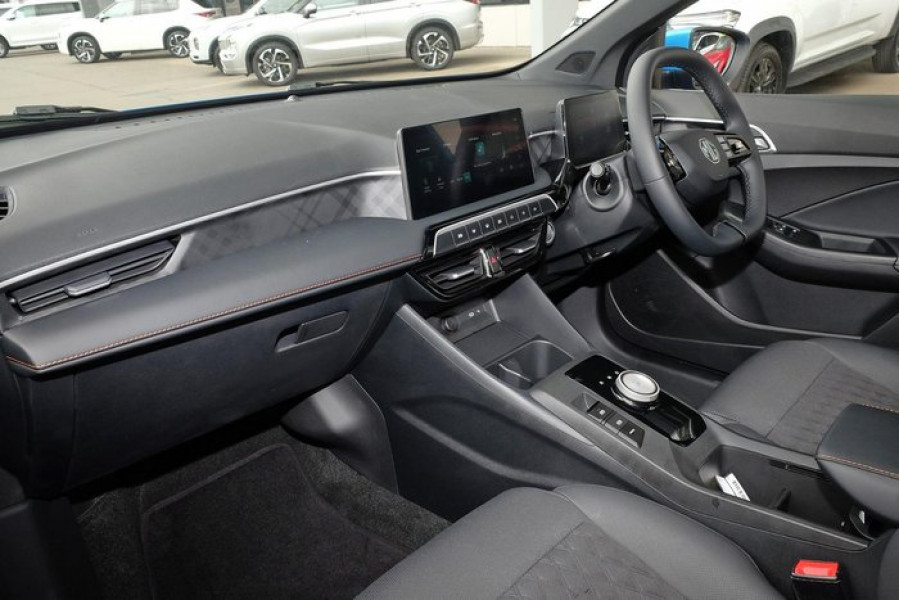 2024 MY24.5 MG MG3 ZP22 Essence Hybrid+ Hatch Image 11