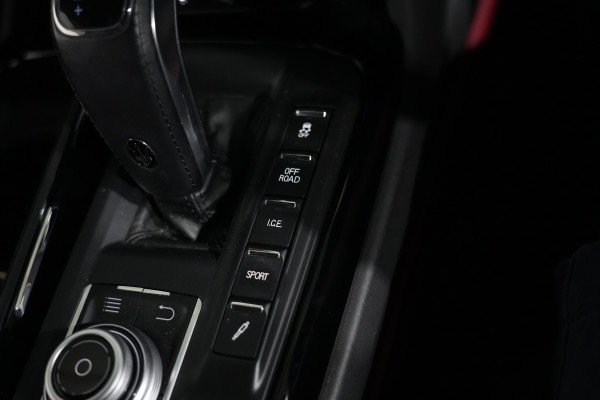 2020 Maserati Levante SUV Image 18