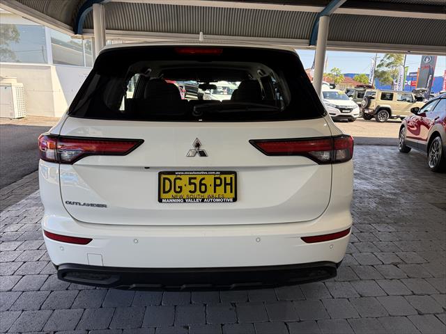 2022 MY23 Mitsubishi Outlander ZM ES SUV Image 7