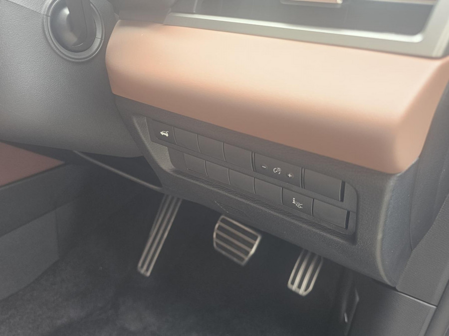 2026 Mitsubishi Outlander ZM Exceed Tourer SUV Image 25