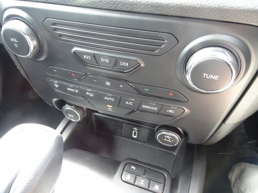 2022 MY21.75 Ford Everest UA II Trend SUV Image 19