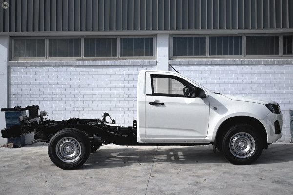 2025 MY24 Isuzu D-MAX  SX High Ride Cab Chassis Image 5