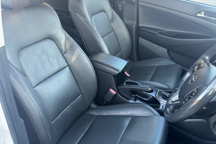 2016 Hyundai Tucson TLe Active X SUV Image 13