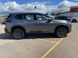 2024 MY25 Nissan X-Trail T33 ST SUV image 2