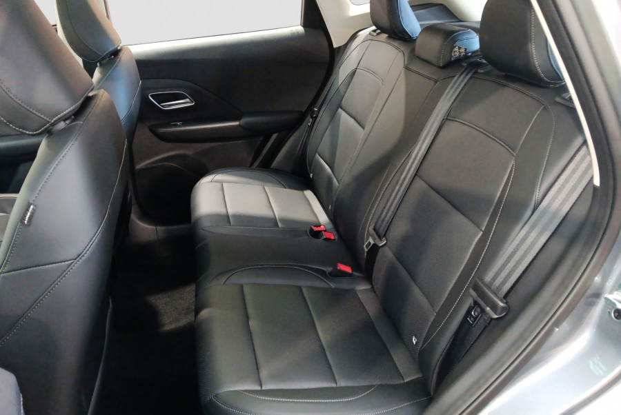 2025 MG ZS ZS32 Essence SUV Image 13
