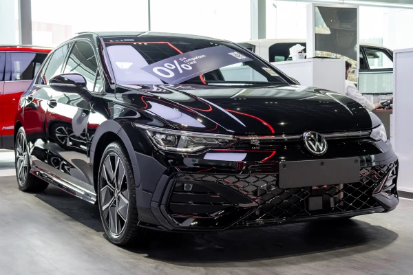 2025 Volkswagen Golf 8.5 110TSI R-Line Hatch