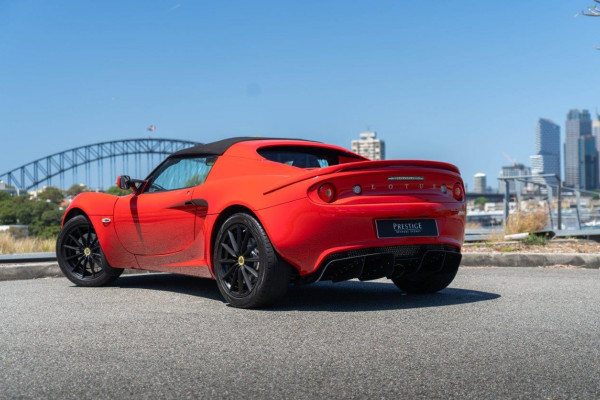 2019 Lotus Elise Sport 220 Convertible Image 2