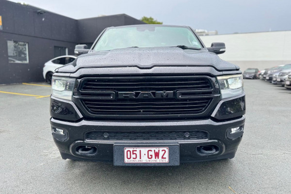 2022 Ram 1500 DT Laramie Ute Image 3