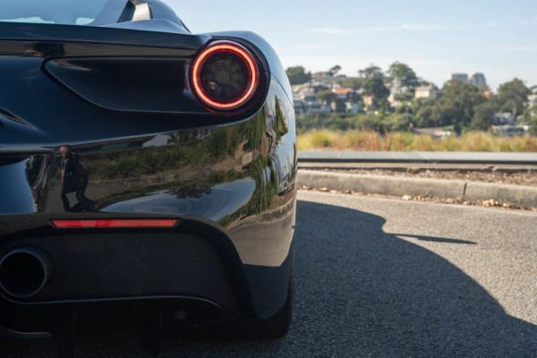 2017 Ferrari 488 Gtb Coupe Image 11