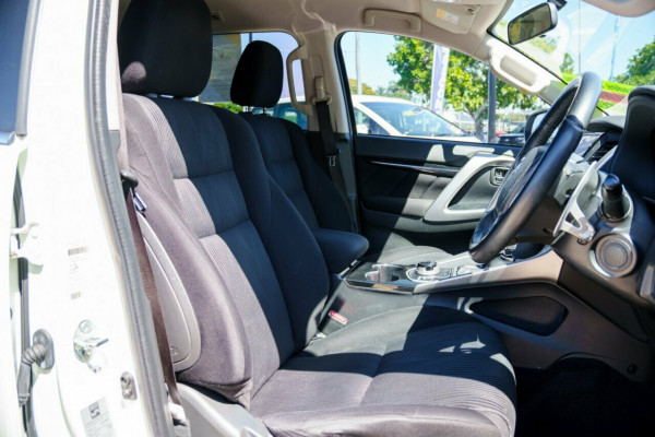 2016 MY17 Mitsubishi Pajero Sport QE GLX SUV Image 19