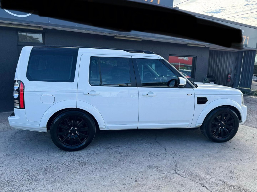 2015 Land Rover Discovery Series 4 SDV6 HSE SUV Image 5