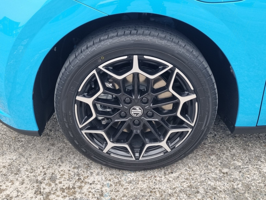 2026 MG MG4 EV Urban AH4E Essence 54 Hatch Image 18