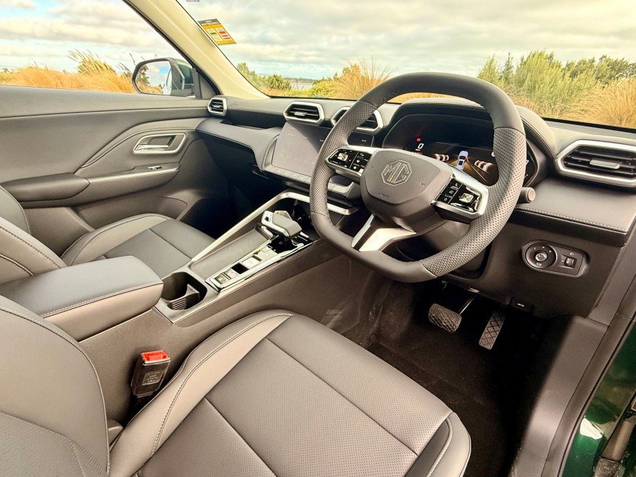 2026 MG ZS ZS32 Essence Hybrid+ SUV Image 9