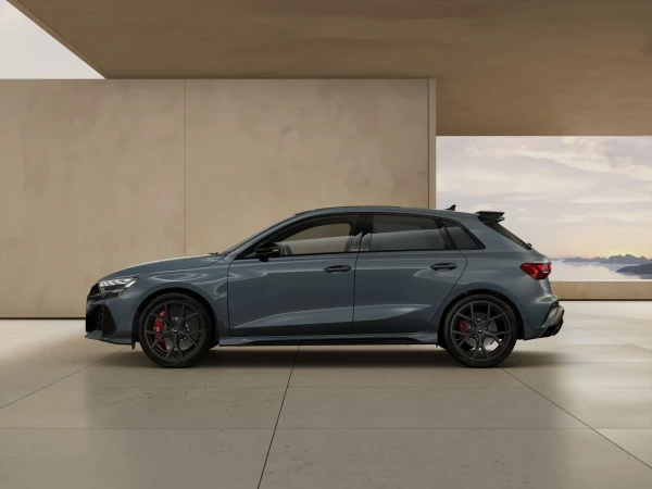2025 Audi RS 3 GY  Hatch image 3