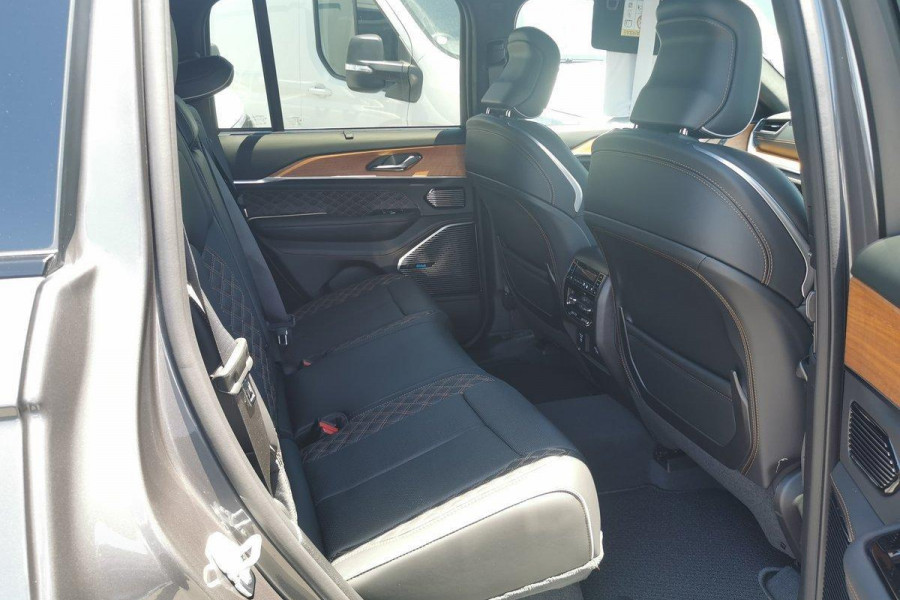 2022 MY23 Jeep Grand Cherokee WL Summit Reserve 4xe SUV Image 15