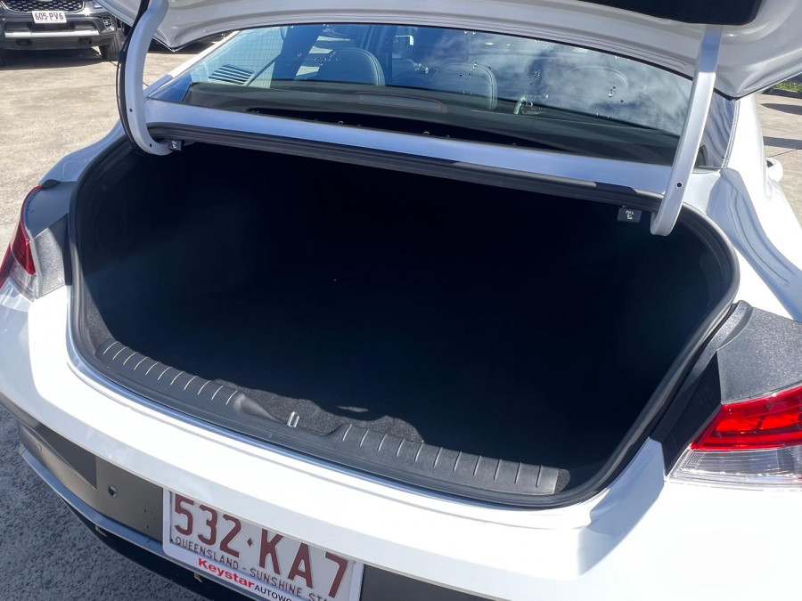 2024 Hyundai i30 CN7.V2 Elite Sedan Image 16