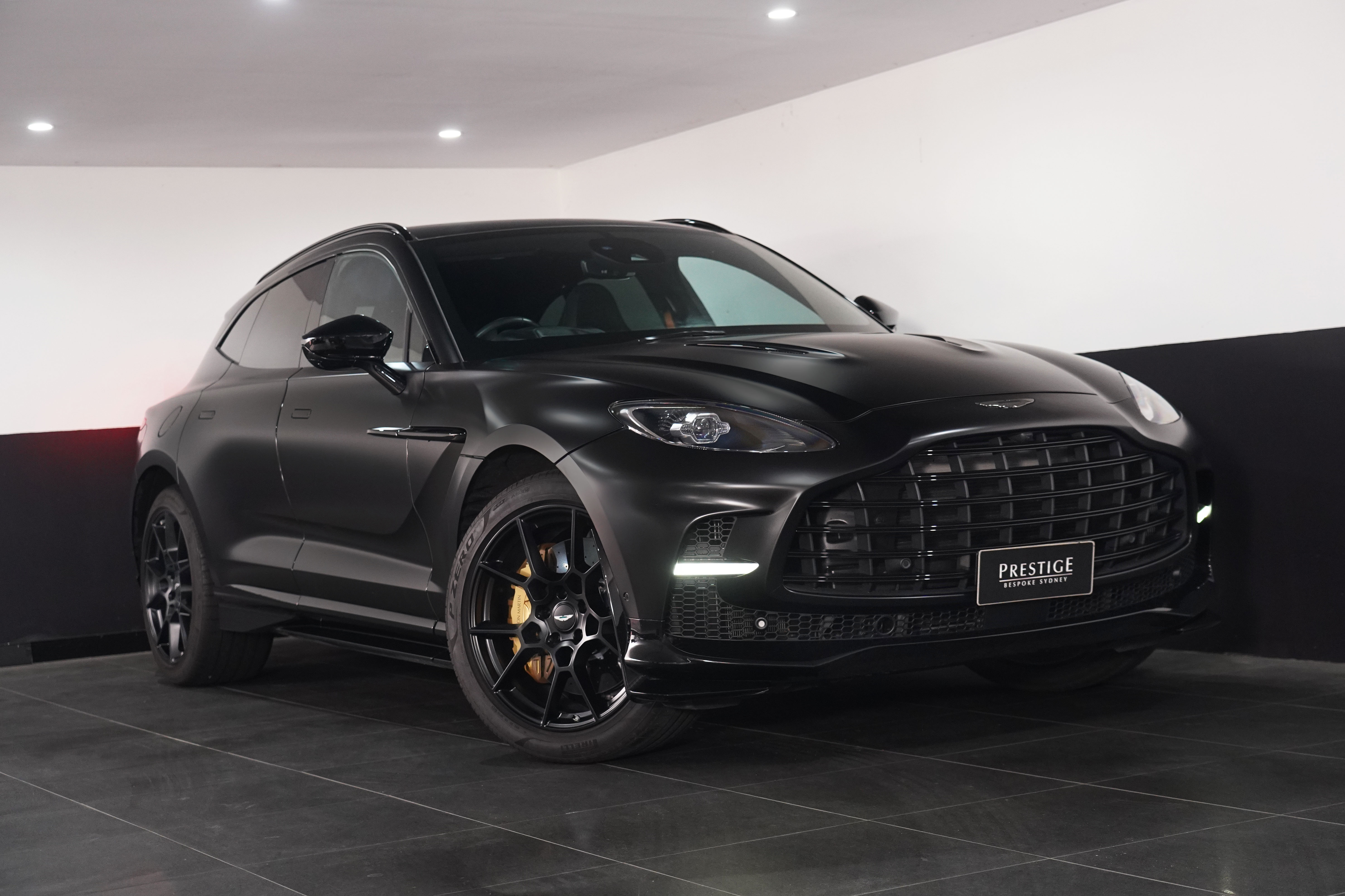 2022 Aston Martin DBX 707 SUV Image 11