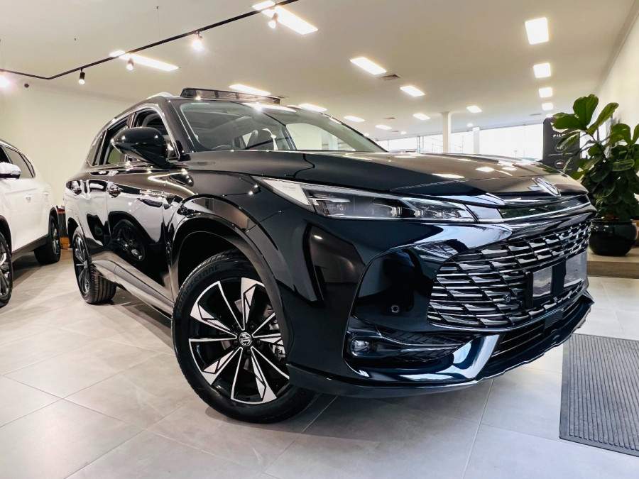 2026 MY25 MG HS AS33H Essence Hybrid+ SUV Image 1