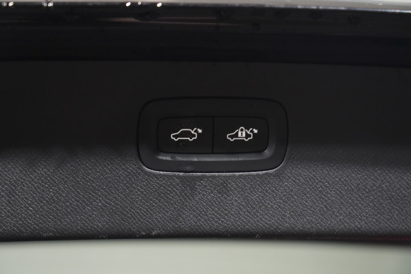 2021 Volvo XC90 L Series T6 Inscription SUV image 34