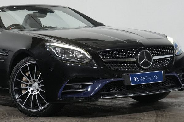 2018 Mercedes-Benz Slc 43 Convertible Image 2