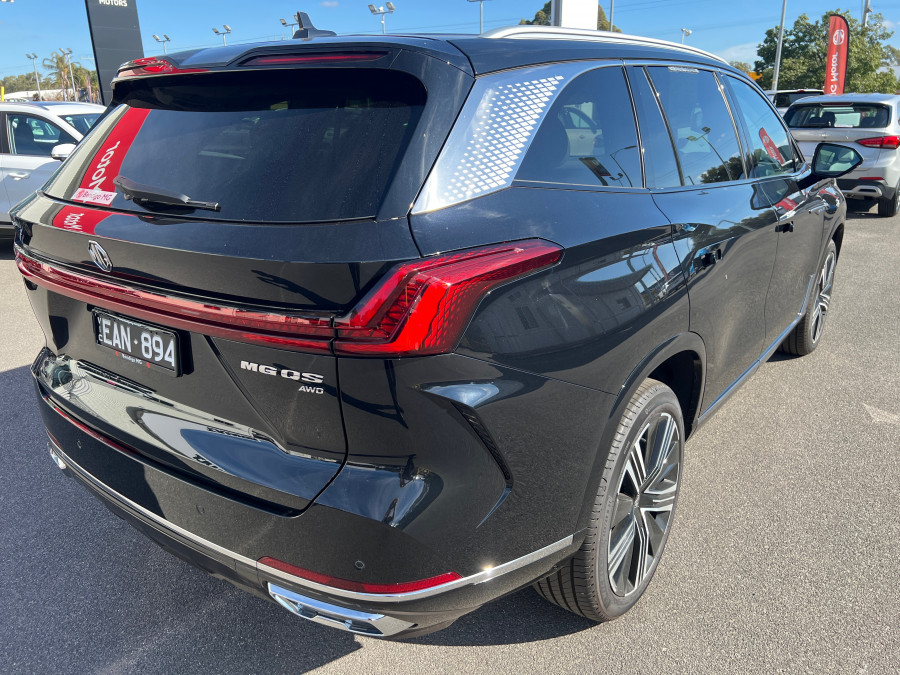 2025 MG QS IS31 Essence SUV Image 5