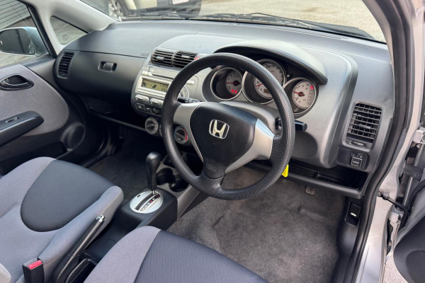 2007 Honda Jazz GD GLi Hatch Image 15