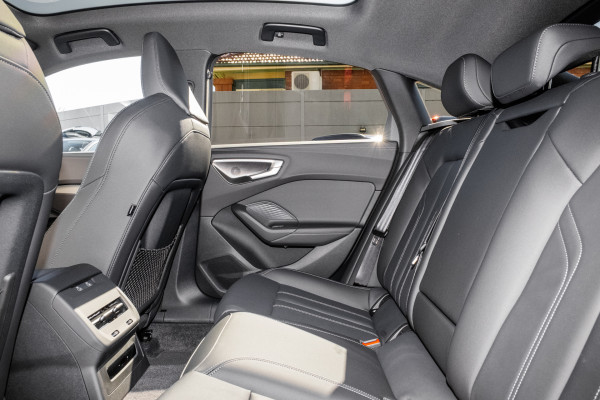 2025 Audi A5 B10 e-hybrid S-Line Sedan image 9
