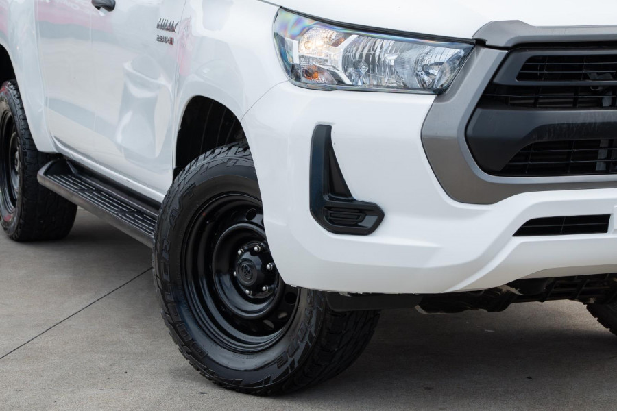 2021 Toyota HiLux GUN126R SR Cab Chassis Image 6