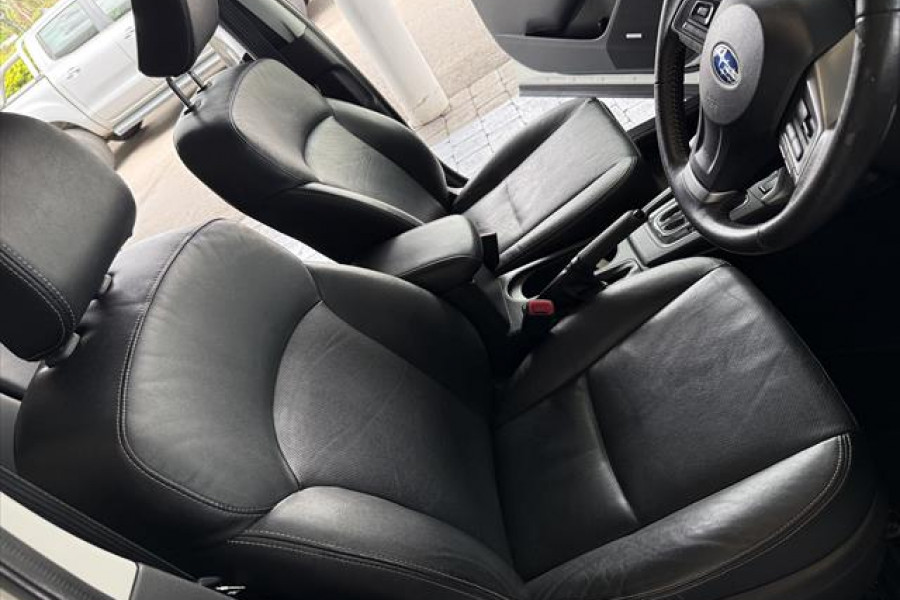 2015 Subaru Forester S4 2.0 XT Premium SUV Image 18