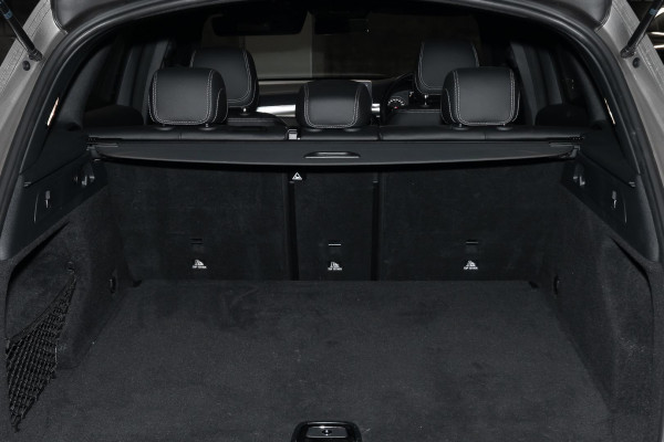 2022 [THIS VEHICLE IS SOLD] image 19