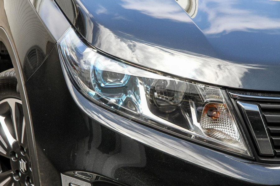 2023 Suzuki Vitara LY Series II Turbo SUV Image 6