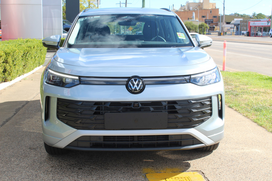 2025 Volkswagen Tayron R4 150TSI Life SUV Image 2