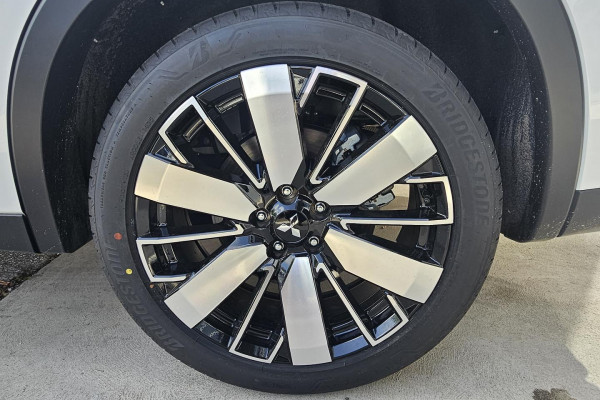 2026 MY25 Mitsubishi Outlander ZM Aspire SUV Image 3