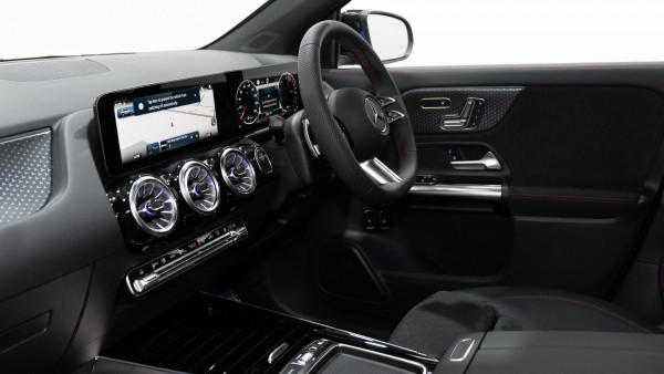 2025 Mercedes-Benz GLA-Class H247 GLA250 e with EQ hybrid technology SUV image 8