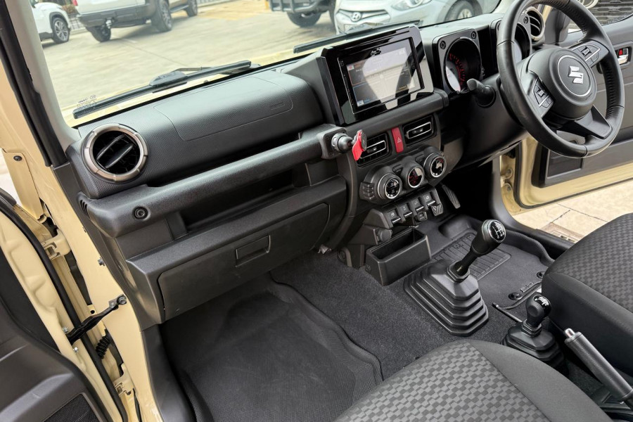 2023 MY22 Suzuki Jimny GJ GLX SUV Image 14