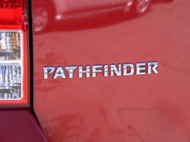 2010 Nissan Pathfinder R51  ST Suv