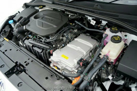 2024 MY24.5 MG MG3 ZP22 Essence Hybrid+ Hatch