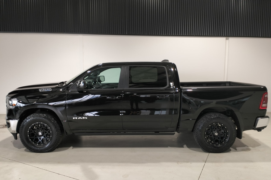 2024 Ram 1500 DT Laramie Ute Image 10