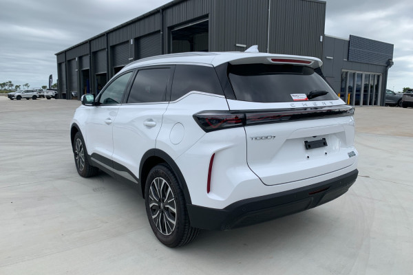 2026 Chery Tiggo 7 T32 Super Hybrid Ultimate SUV Image 5