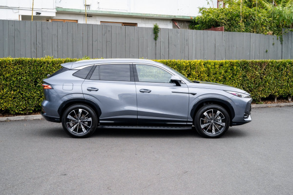 2026 MG HS Essence SUV Image 2