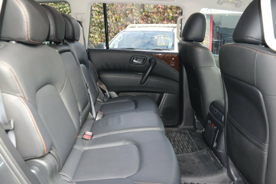 2022 Nissan Patrol Y62 Series 5 Ti SUV Image 7