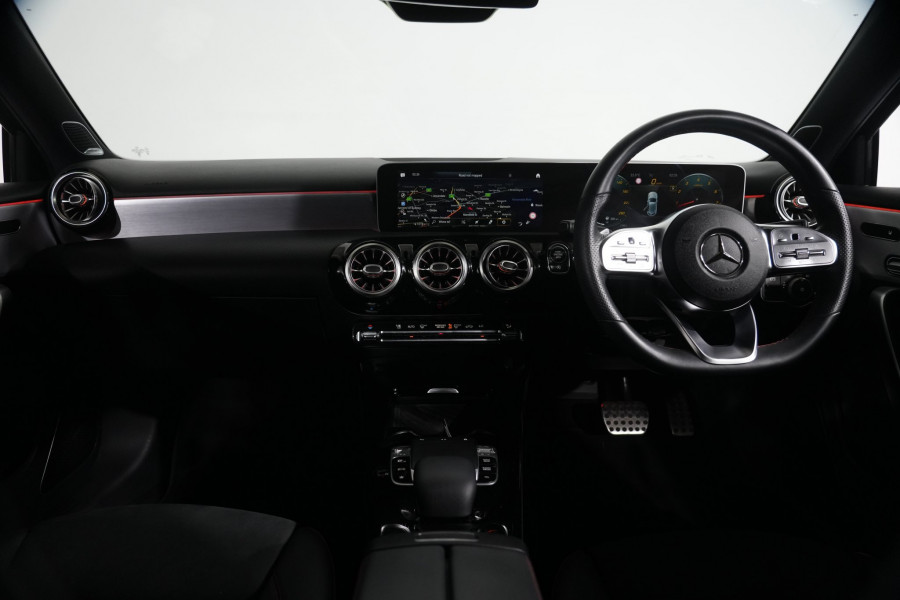 2020 Mercedes-Benz A-Class A250 Hatch Image 13