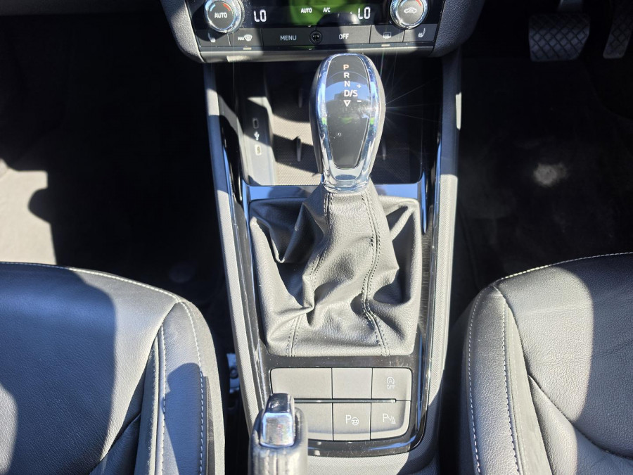 2021 MY22 Skoda Kamiq NW 110TSI Signature SUV Image 18