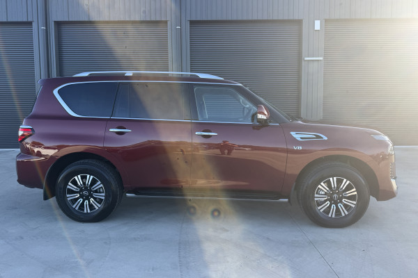 2026 Nissan Patrol Ti-L Wagon Image 2