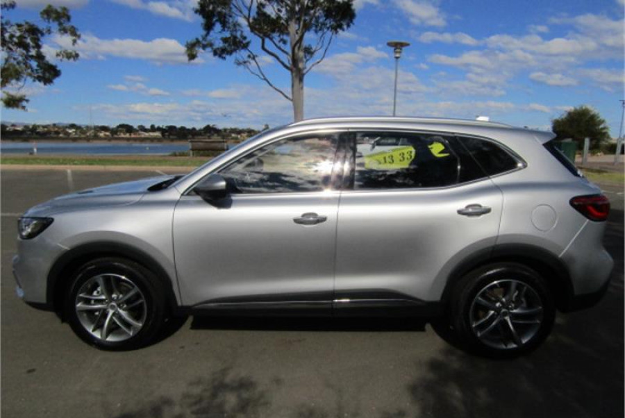 2022 MY23 MG HS Plus EV SAS23 Essence SUV Image 6