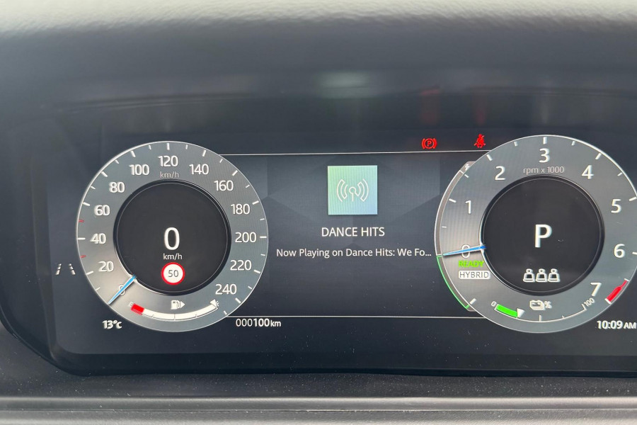 2024 MY25.5 Land Rover Range Rover Velar L560 PHEV P400e Dynamic SE SUV