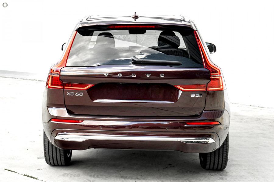 2026 Volvo XC60 UZ Plus B5 Bright SUV Image 3
